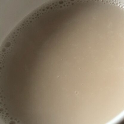 紅茶のミルクティーよりさっぱりしていますね(o^^o)！！

スッキリとした味わいが美味しい、
新発見なミルクティーでしたーっ！！